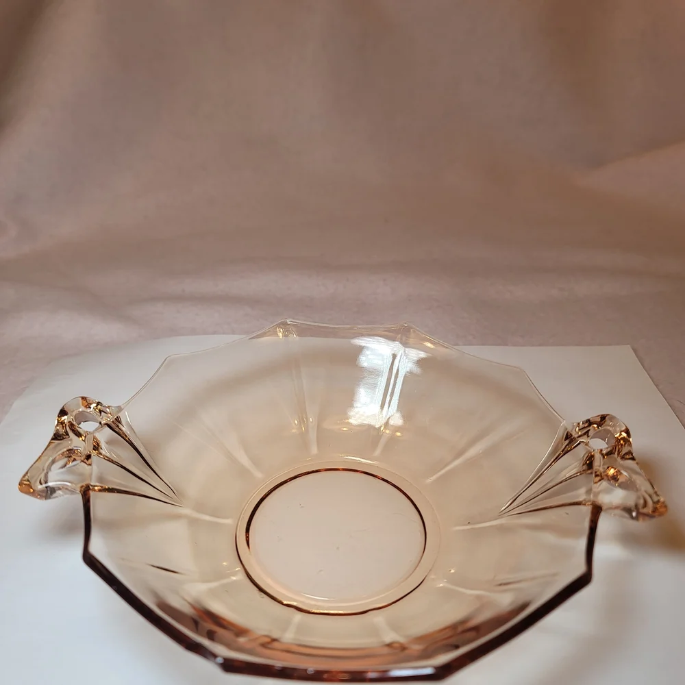 0824. Elegant 💜Amber Depression Glass w/ Handles ~ Serving Dish 💖Nice ~ 1 chip
